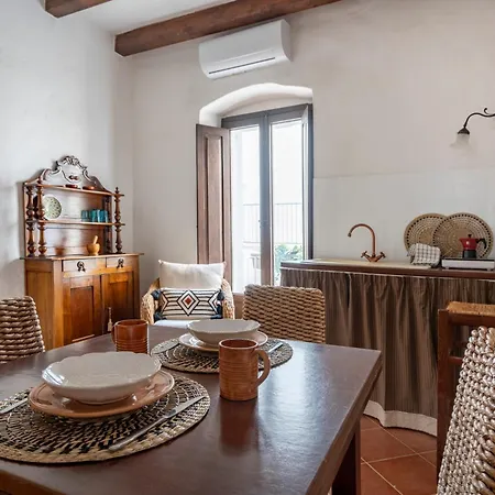 La Casa Nel Vicolo - Incantevole Casa Pugliese Nel Centro Storico Di