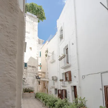 La Casa Nel Vicolo - Incantevole Casa Pugliese Nel Centro Storico Di Apartment Monopoli