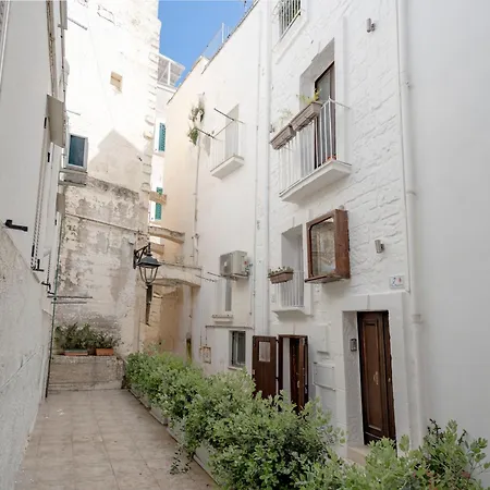 Apartment La Casa Nel Vicolo - Incantevole Casa Pugliese Nel Centro Storico Di *