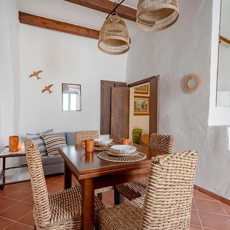 Apartment La Casa Nel Vicolo - Incantevole Casa Pugliese Nel Centro Storico Di *
