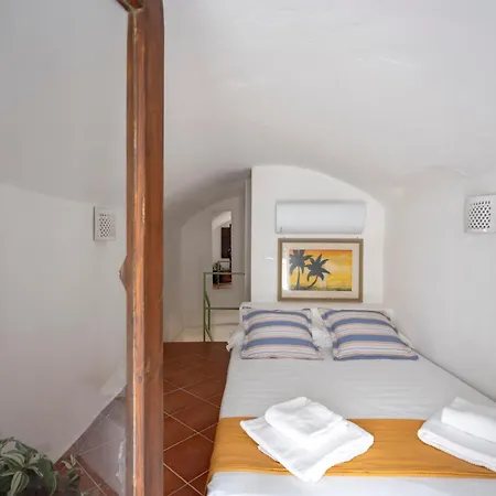La Casa Nel Vicolo - Incantevole Casa Pugliese Nel Centro Storico Di