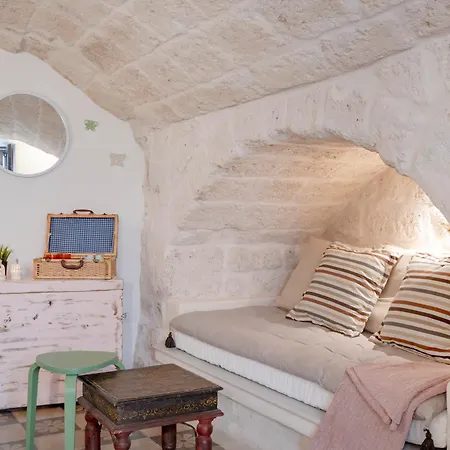 La Casa Nel Vicolo - Incantevole Casa Pugliese Nel Centro Storico Di Apartment Monopoli